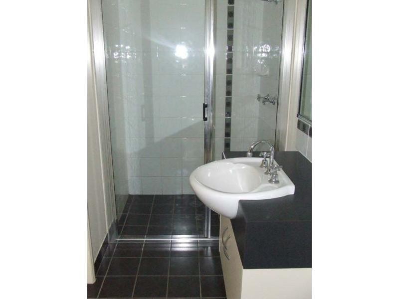 2 Gernika Court, Bushland Beach QLD 4818