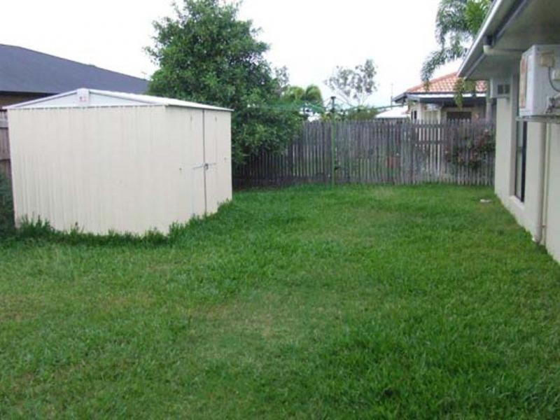 2 Gernika Court, Bushland Beach QLD 4818