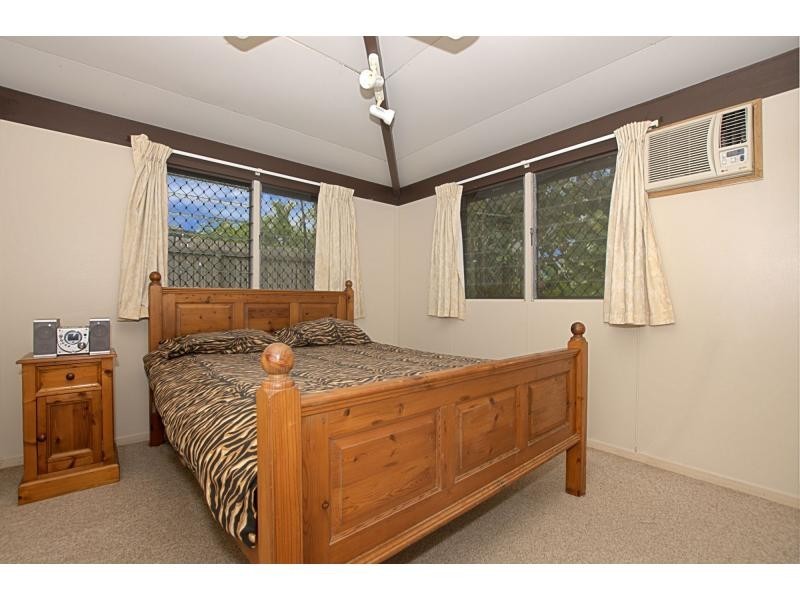 10 Mathiesen Street, Cranbrook QLD 4814