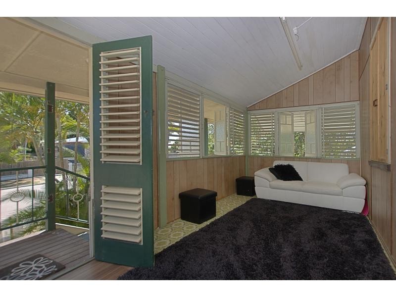 25 Philp Street, Hermit Park QLD 4812