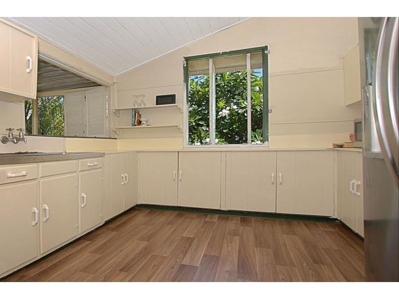 25 Philp Street, Hermit Park QLD 4812