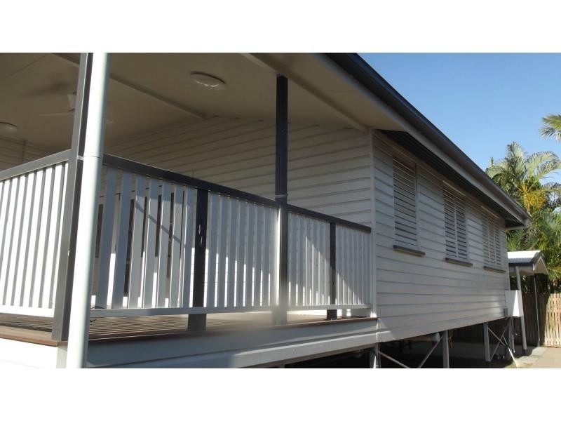 27B Seventh Street, Railway Estate QLD 4810