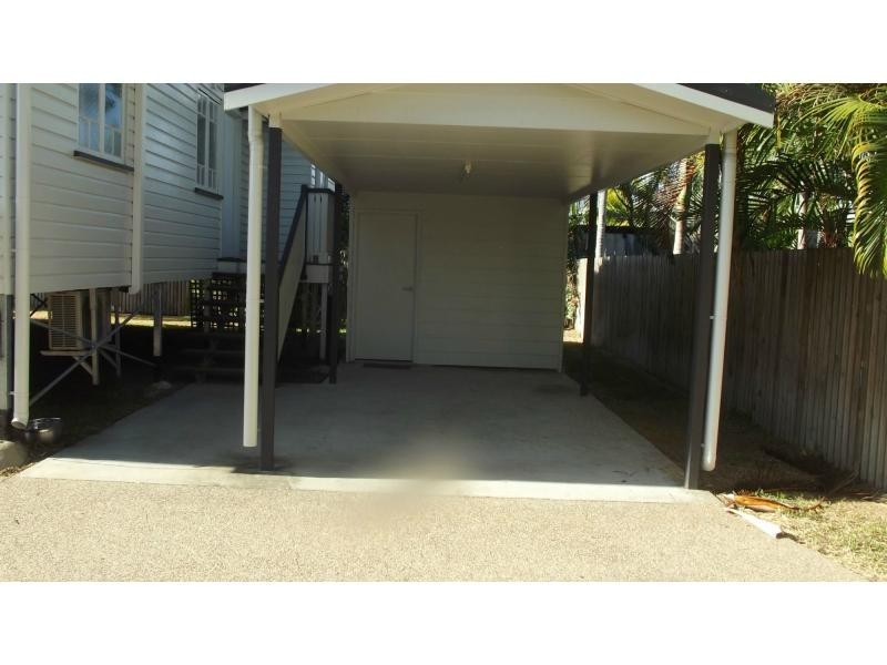 27B Seventh Street, Railway Estate QLD 4810