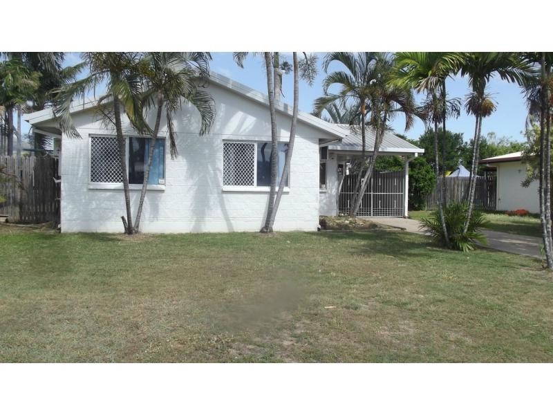 33 Gower Street, Kelso QLD 4815