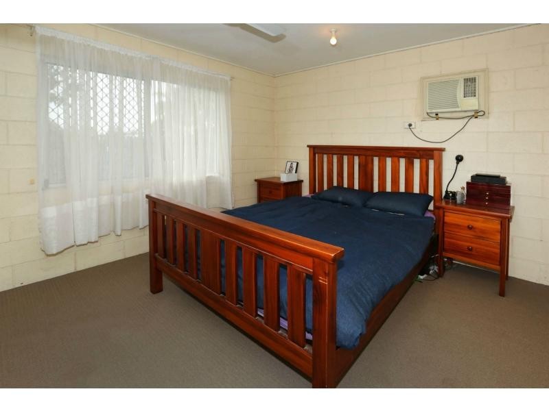 1 Christian Court, Mount Louisa QLD 4814