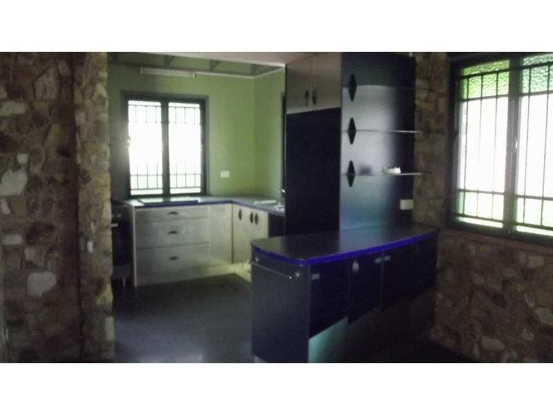 3 Gilbert Crescent, North Ward QLD 4810