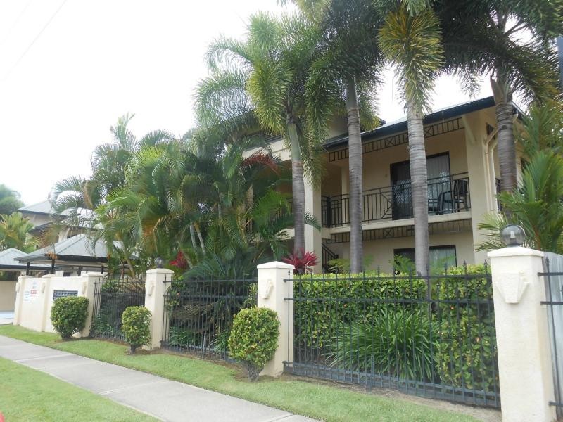 2/48 Mitchell Street, North Ward QLD 4810