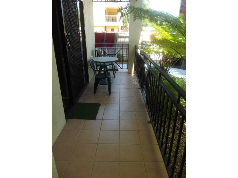 2/48 Mitchell Street, North Ward QLD 4810