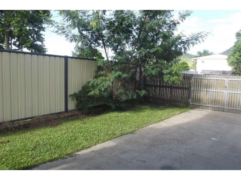209 Pinnacle Drive, Rasmussen QLD 4815