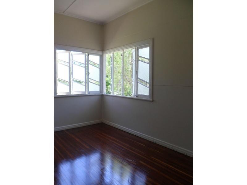 33 Stanton Street, Belgian Gardens QLD 4810