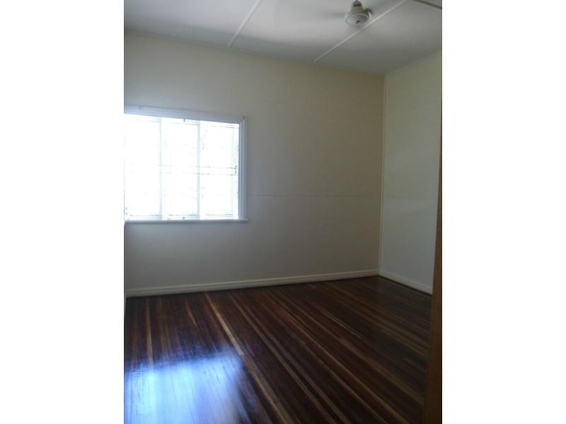 33 Stanton Street, Belgian Gardens QLD 4810