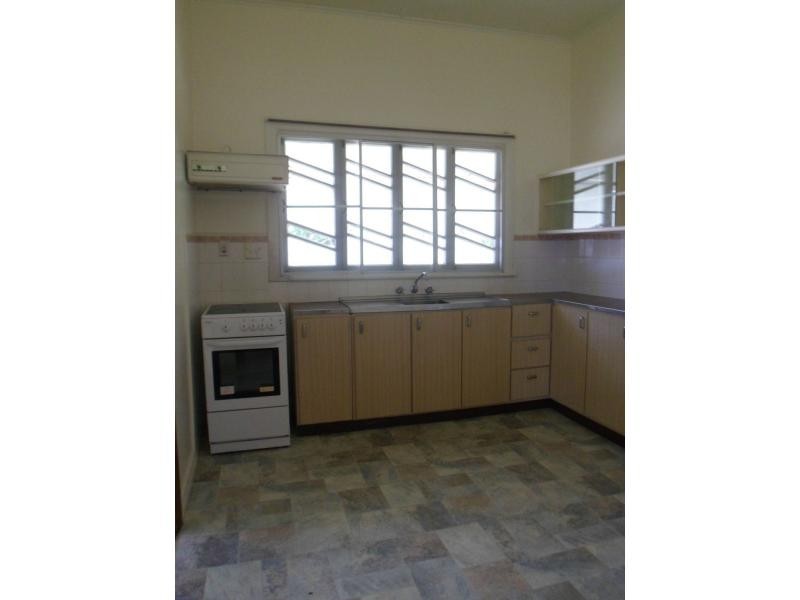 33 Stanton Street, Belgian Gardens QLD 4810