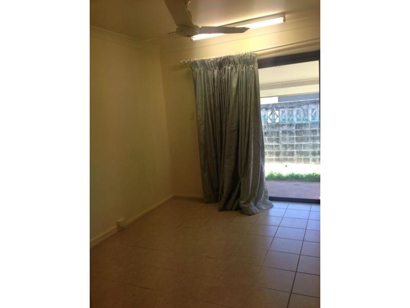 2/13 Beatrice Street, Aitkenvale QLD 4814