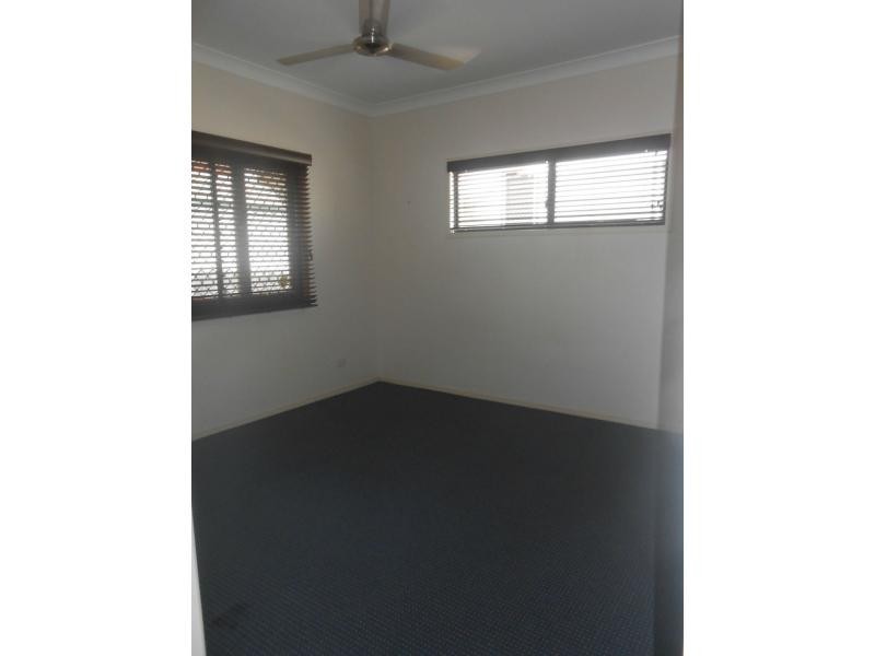 79 Perkins Street, South Townsville QLD 4810