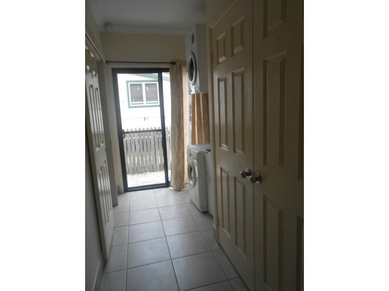 79 Perkins Street, South Townsville QLD 4810