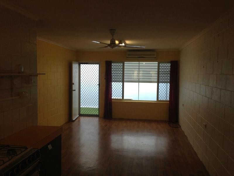 2/168 DALRYMPLE Road, Currajong QLD 4812