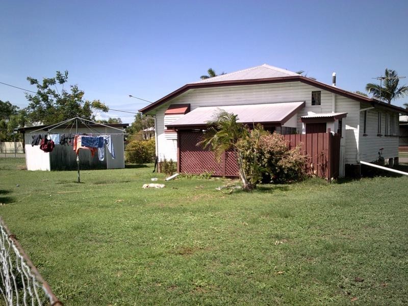 19 Tobruk Street, Gulliver QLD 4812