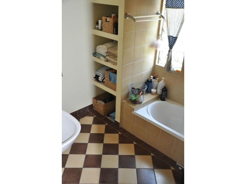 14 Haig Street, Pimlico QLD 4812