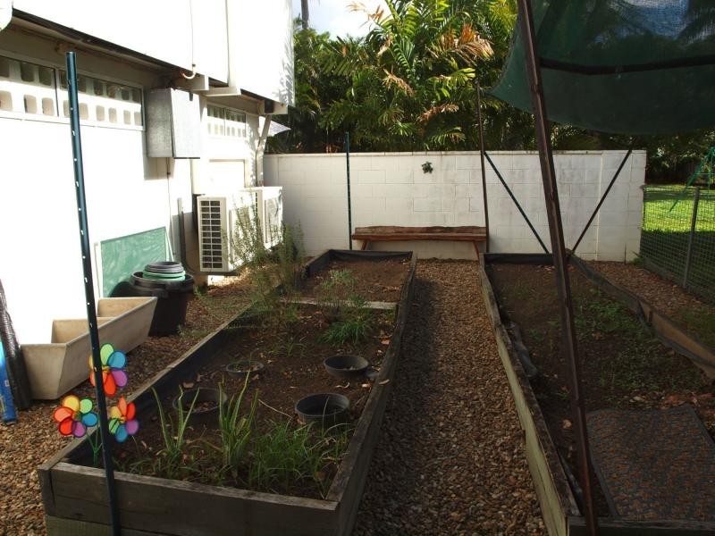 55 Renecol Avenue, Rasmussen QLD 4815