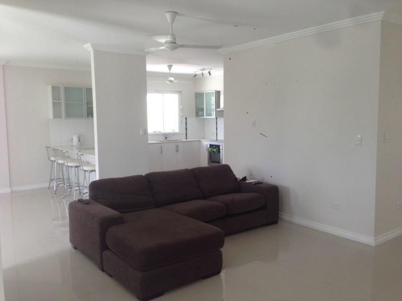 28 Edwards Street, West End QLD 4810