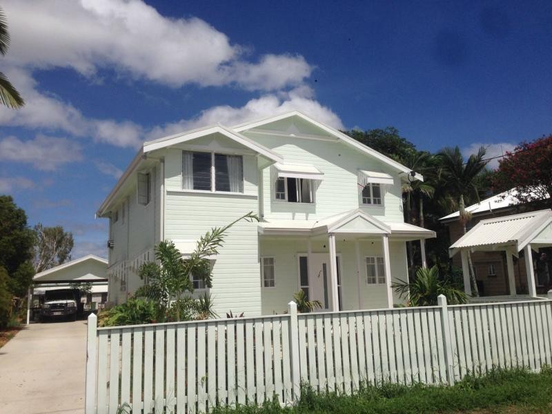 28 Edwards Street, West End QLD 4810