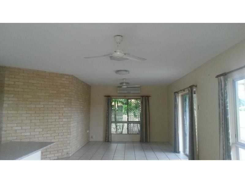 10 Findlater Street, Oonoonba QLD 4811