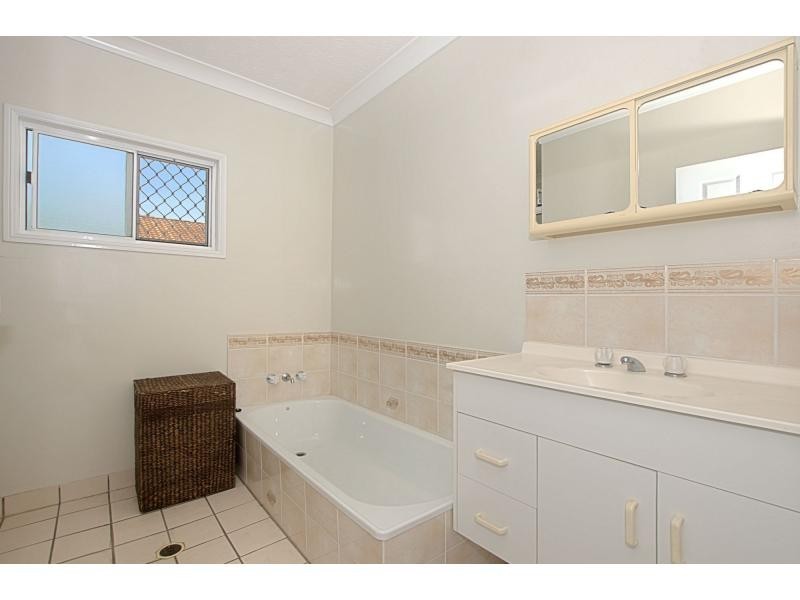 Unit 1/5 Mulligan Street, Mundingburra QLD 4812