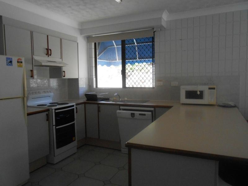 3/270 Walker Street, Townsville City QLD 4810