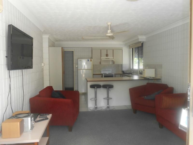 3/270 Walker Street, Townsville City QLD 4810