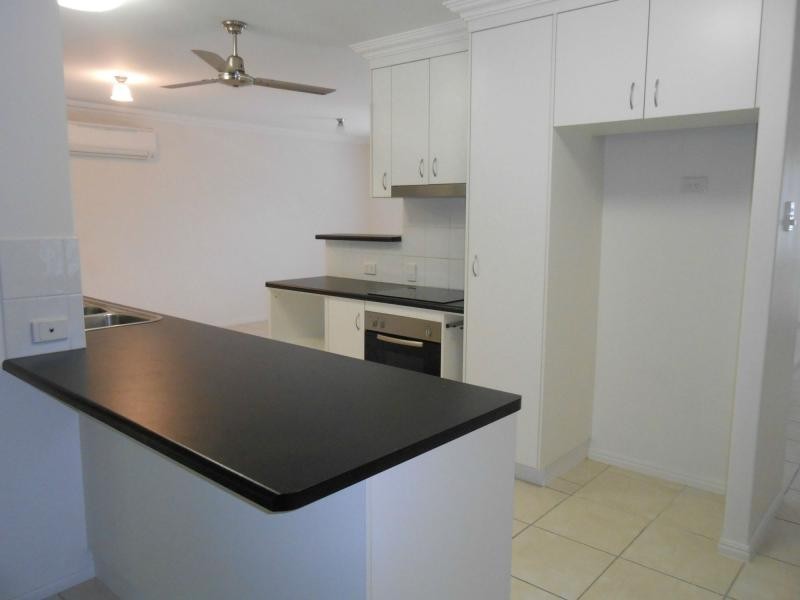 5/25 Surrey Street, Hyde Park QLD 4812