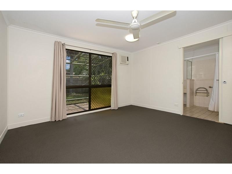 617 Ross River Road, Kirwan QLD 4817