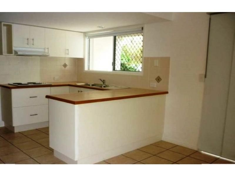 1/72 Mitchell Street, North Ward QLD 4810