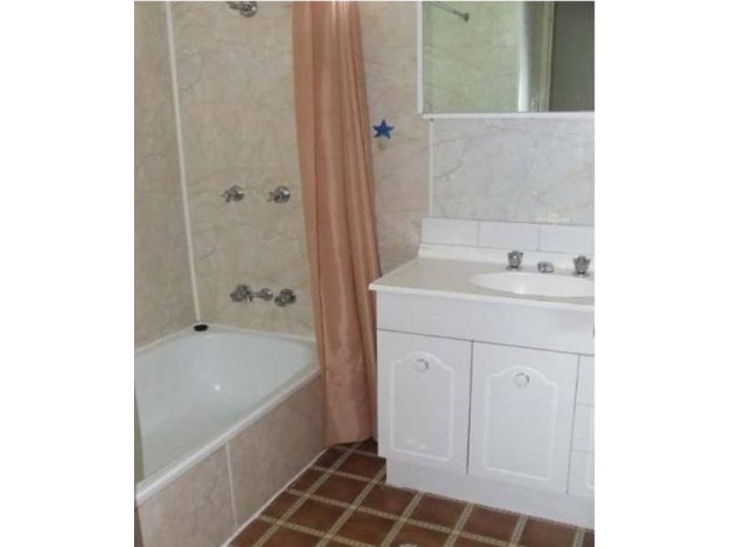 60 Tam O’Shanter Drive, Thuringowa Central QLD 4817