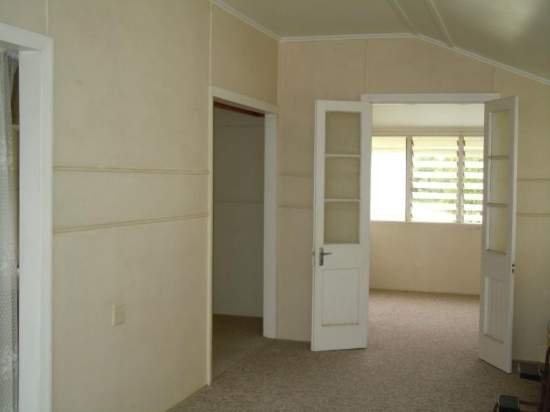 59 Philp Street, Hermit Park QLD 4812