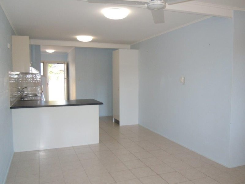 76 Wellington Street, Mundingburra QLD 4812