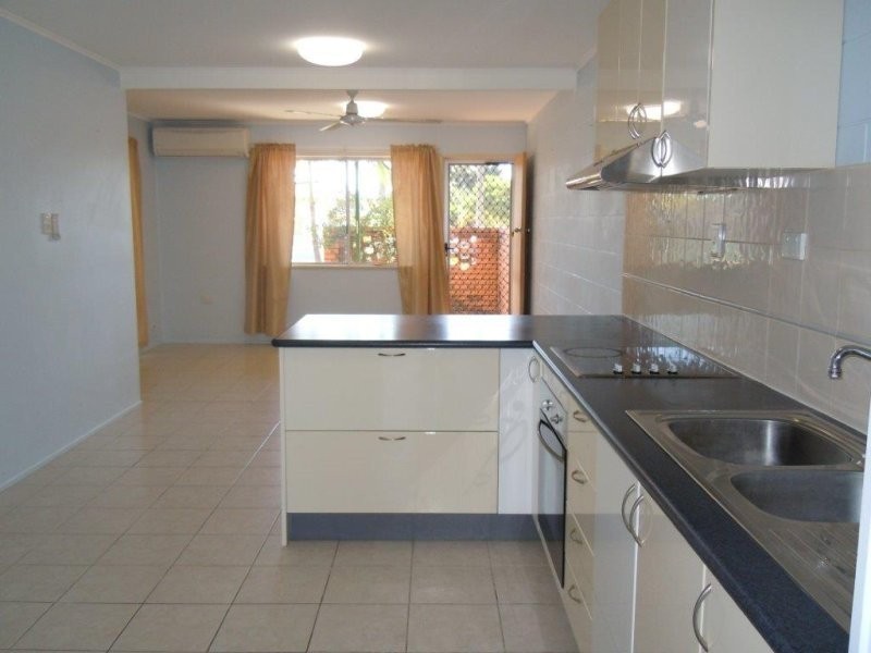 76 Wellington Street, Mundingburra QLD 4812