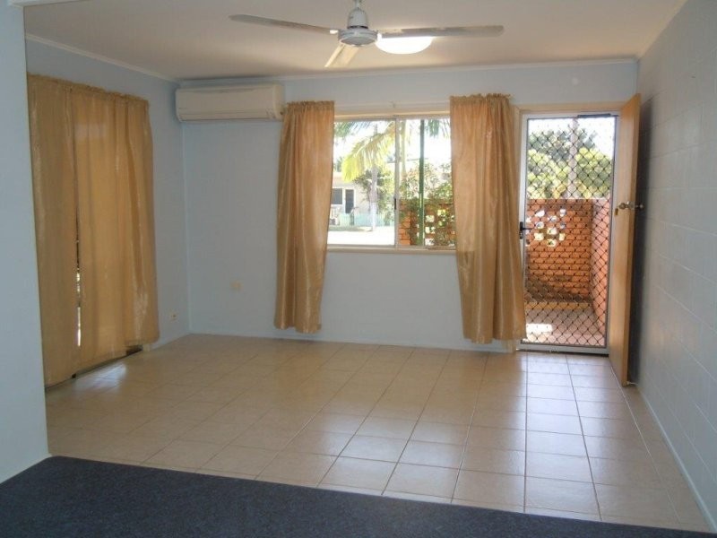 76 Wellington Street, Mundingburra QLD 4812