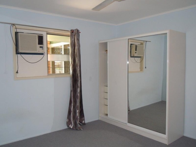 76 Wellington Street, Mundingburra QLD 4812