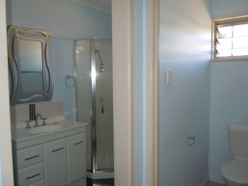 76 Wellington Street, Mundingburra QLD 4812