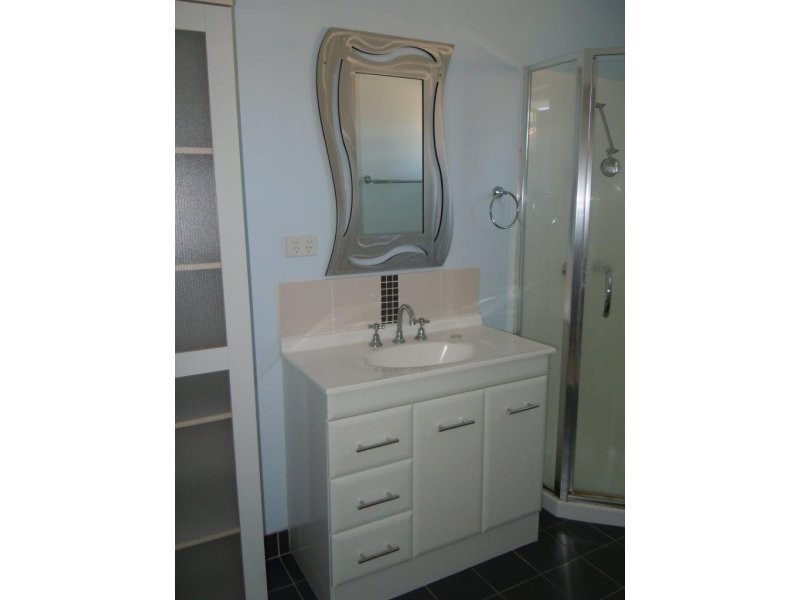 76 Wellington Street, Mundingburra QLD 4812