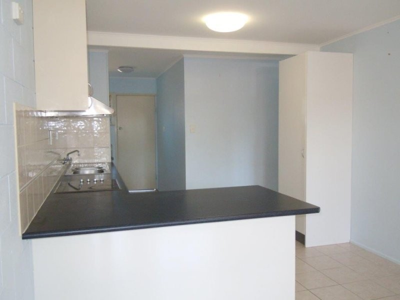 76 Wellington Street, Mundingburra QLD 4812