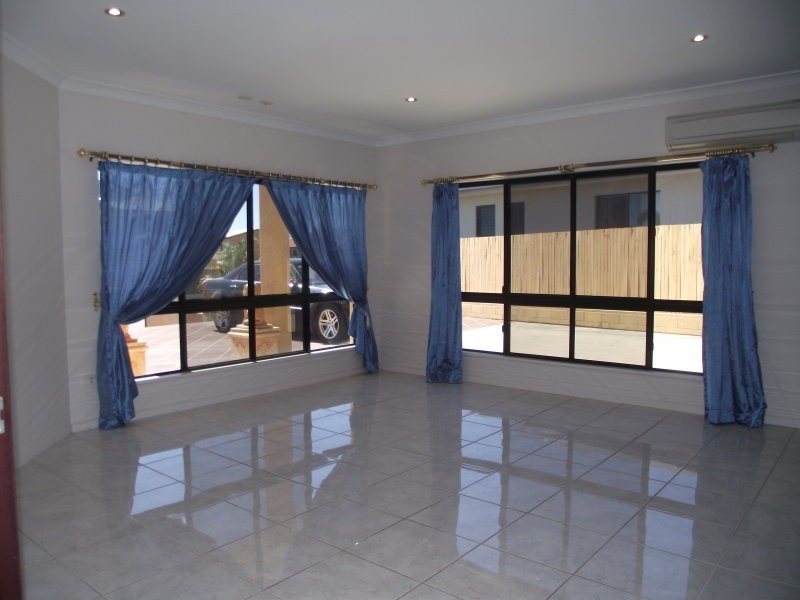 4 Monte Visto Court, Mount Louisa QLD 4814