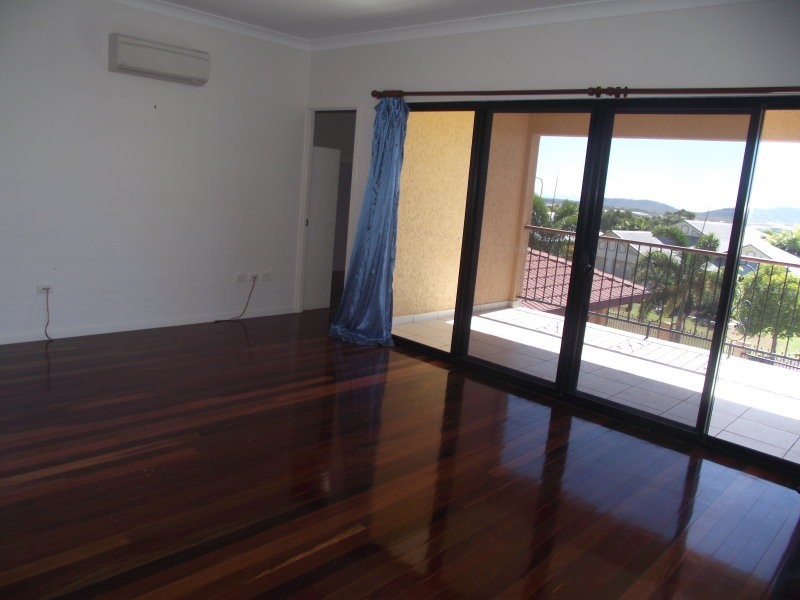 4 Monte Visto Court, Mount Louisa QLD 4814