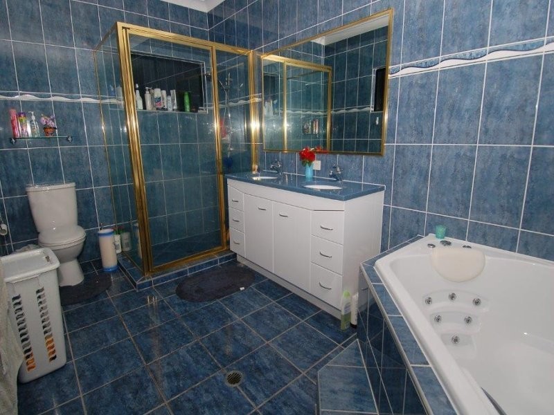 4 Monte Visto Court, Mount Louisa QLD 4814