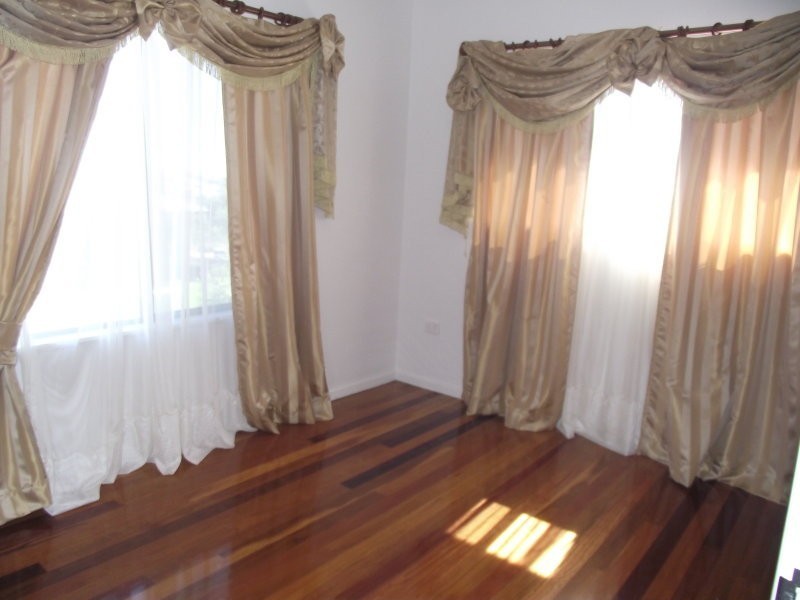 4 Monte Visto Court, Mount Louisa QLD 4814