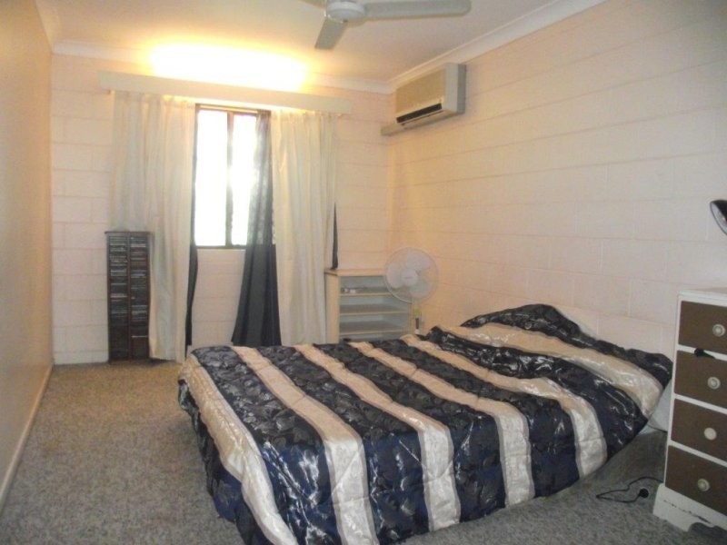 Unit 2/34 Peel Street, Garbutt QLD 4814