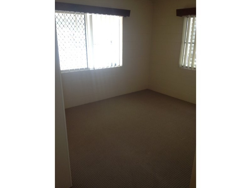 62 Illuta Court, Rasmussen QLD 4815