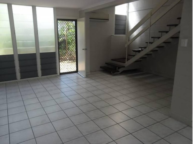 3/317 Stanley Street, North Ward QLD 4810