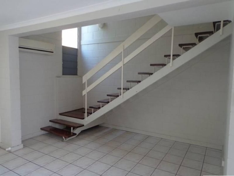 3/317 Stanley Street, North Ward QLD 4810