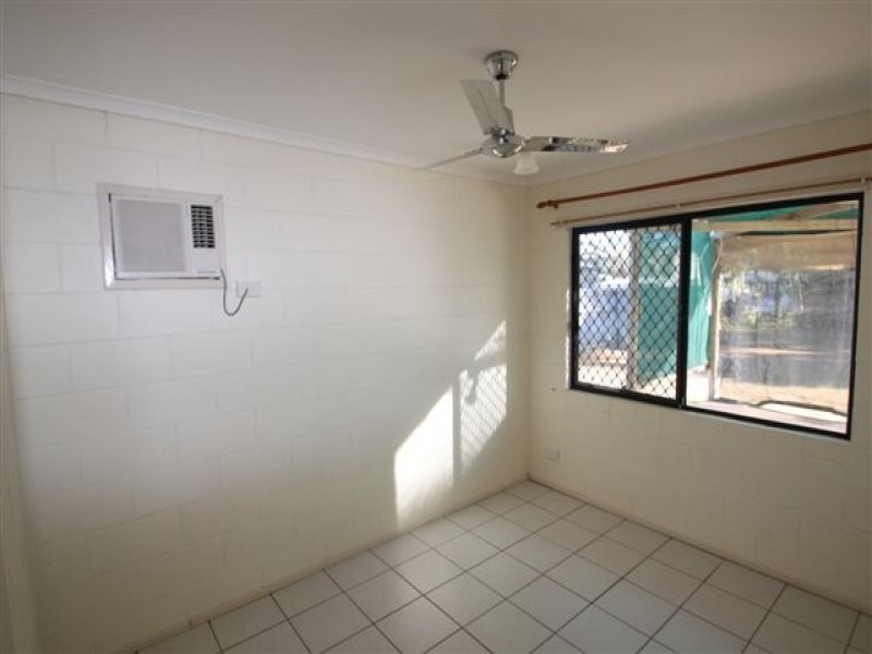 21 Champagne Crescent, Kelso QLD 4815